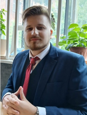 Александров Игорь Николаевич.